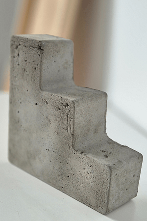 BETOpodpórka - betonowa podpórka pod książki