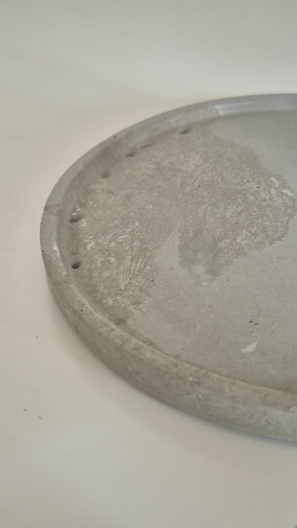 BETOpatera okrągła - patera taca z betonu - obrazek 2