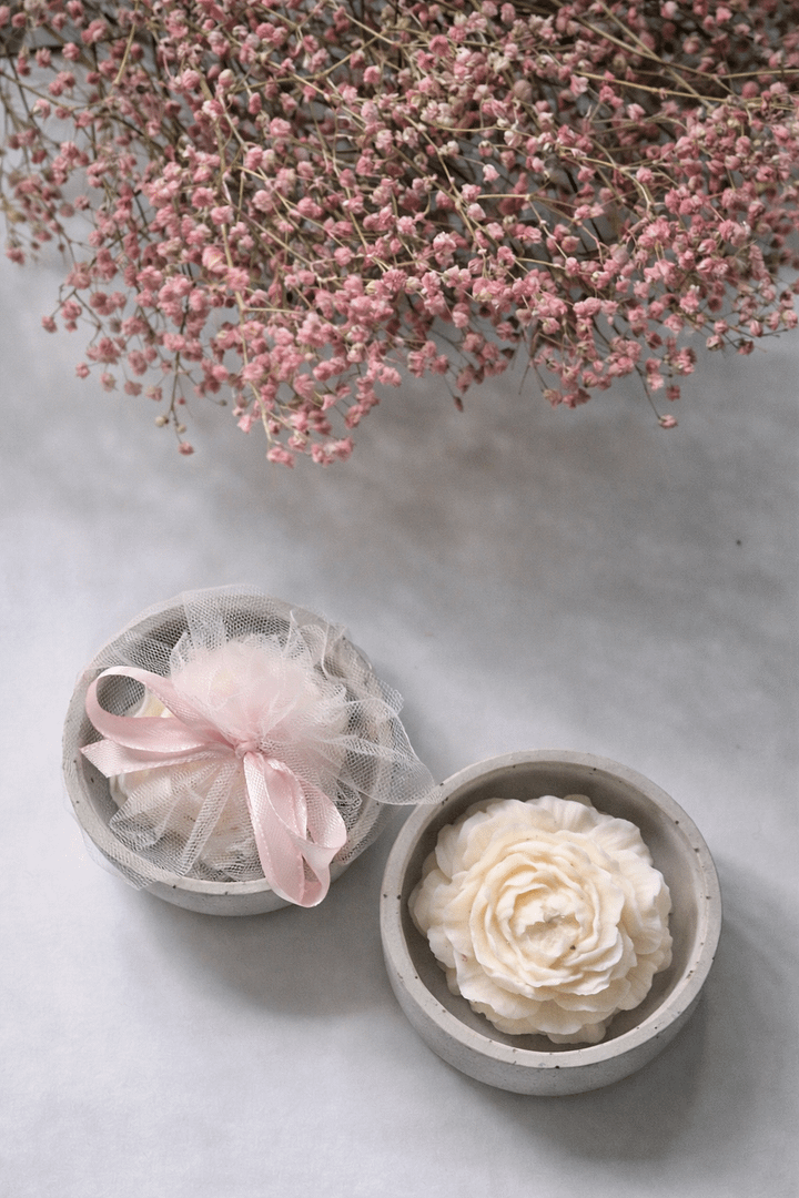 Betonowa osłonka z sojową świeczką piwonia - podziękowania dla gości - obrazek 6