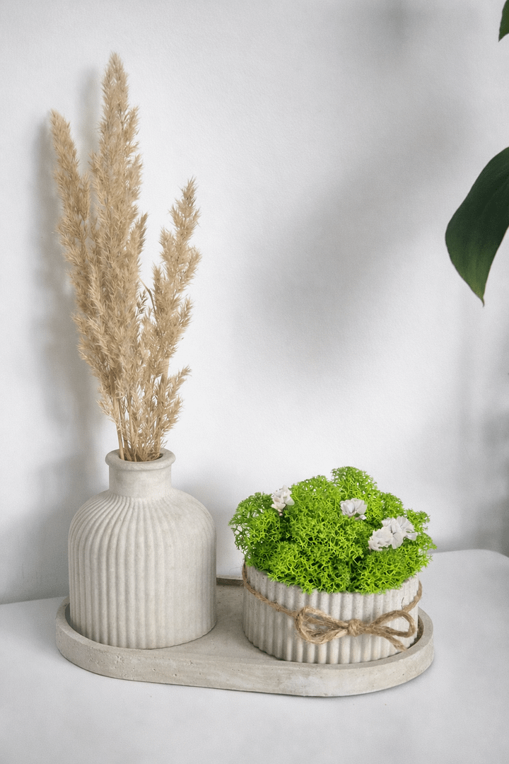 Prezentowy zestaw tacka z doniczką i wazonem