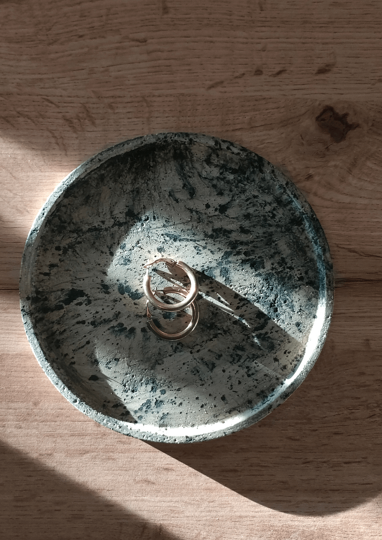 BETOpatera okrągła - patera taca z betonu